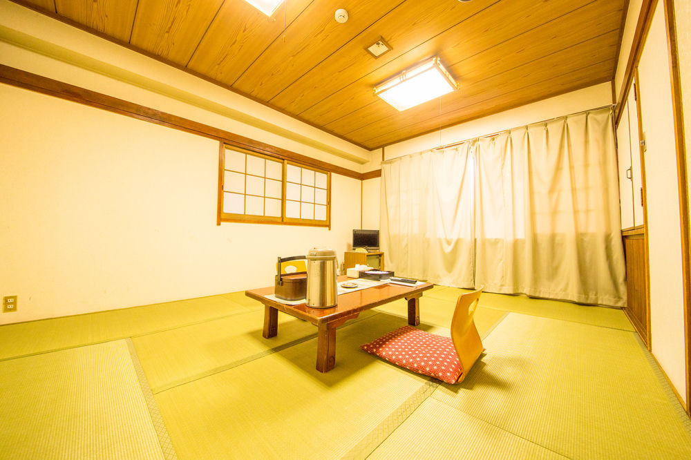 Azumaya Ryokan Киото Экстерьер фото