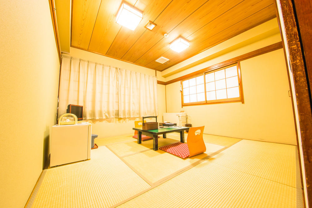 Azumaya Ryokan Киото Экстерьер фото