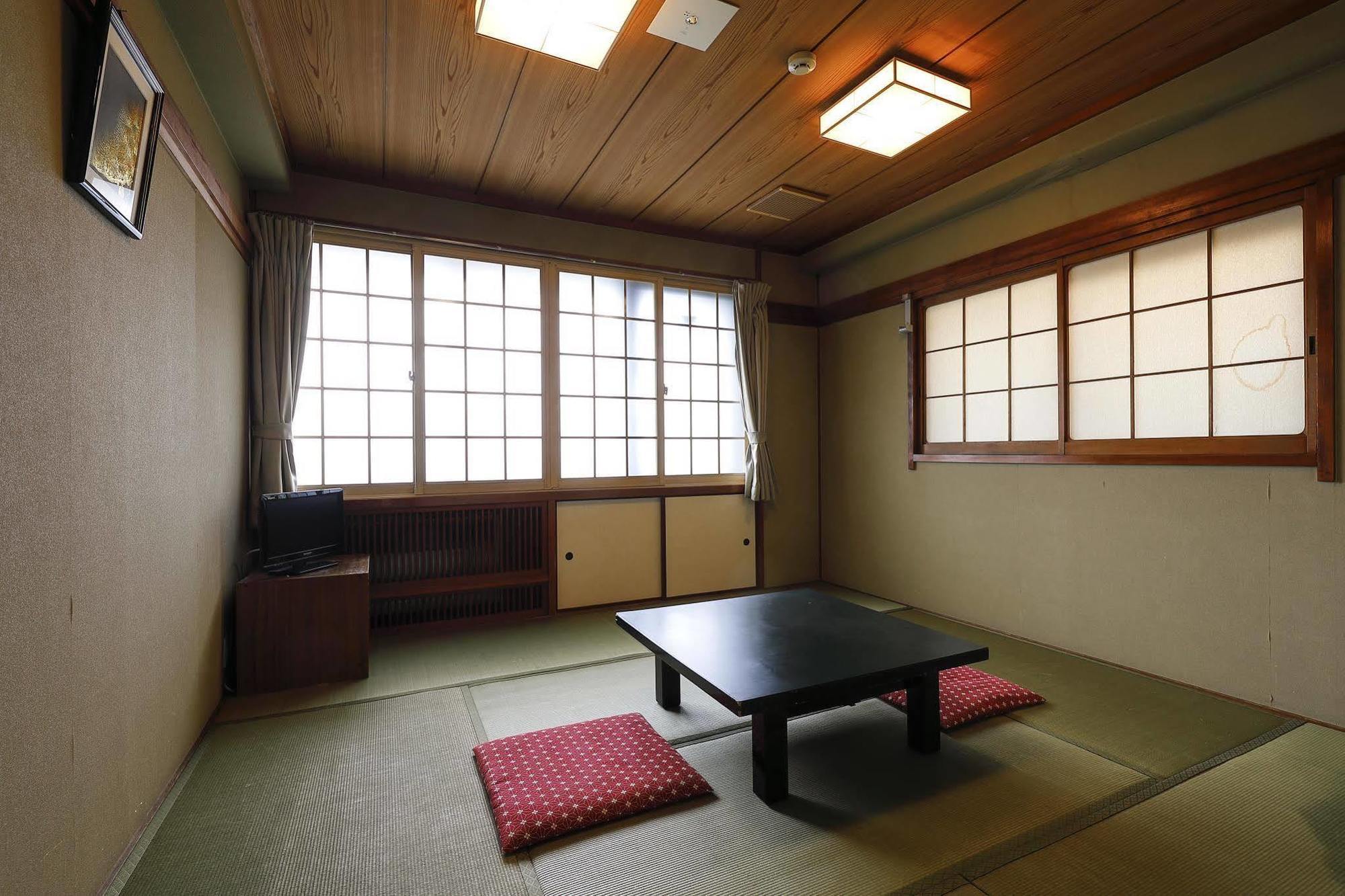 Azumaya Ryokan Киото Экстерьер фото