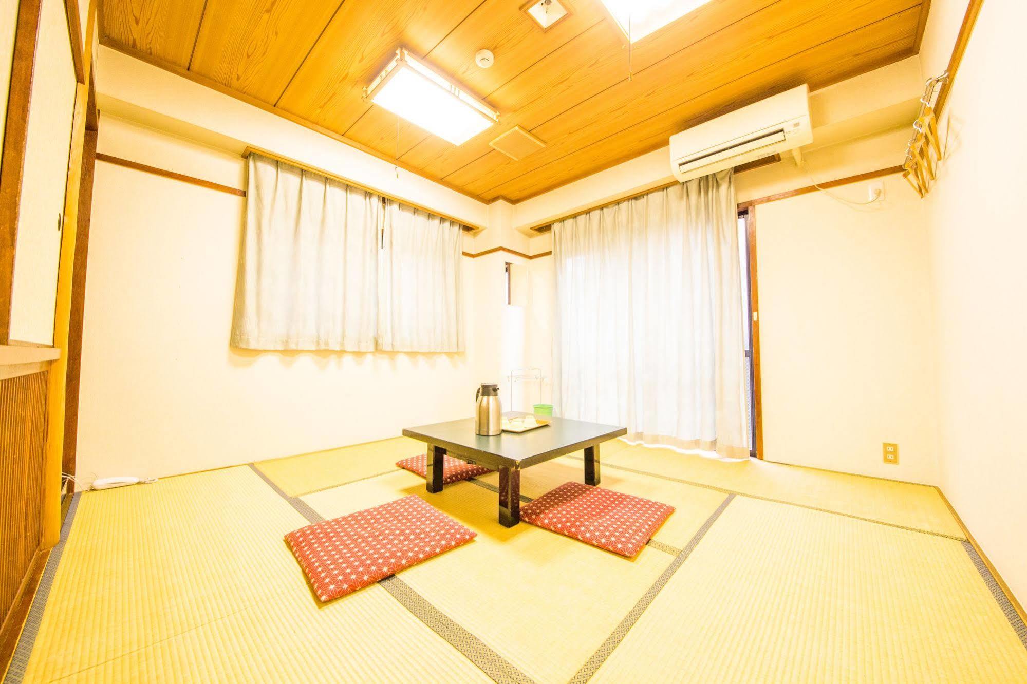 Azumaya Ryokan Киото Экстерьер фото