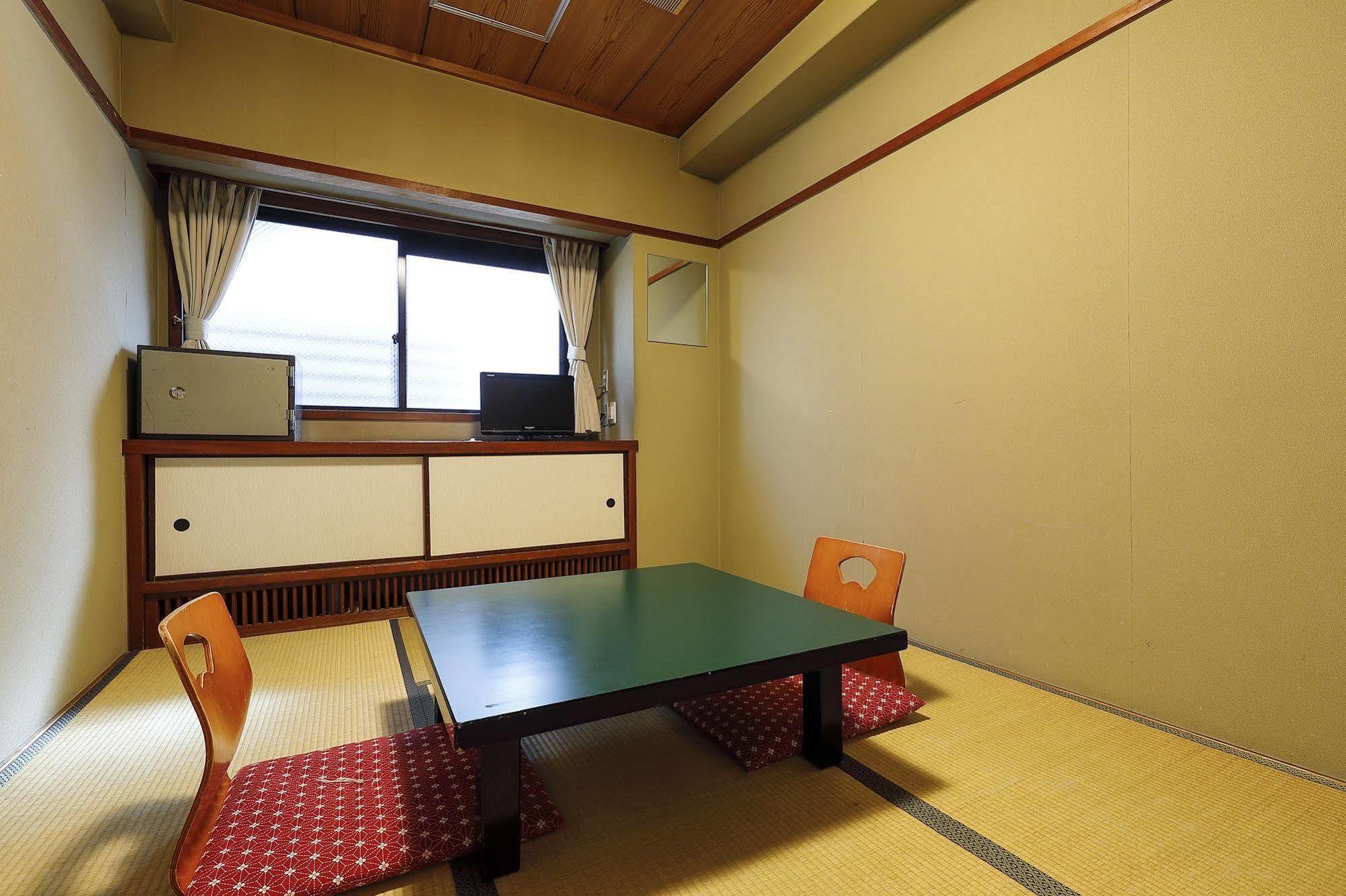 Azumaya Ryokan Киото Экстерьер фото