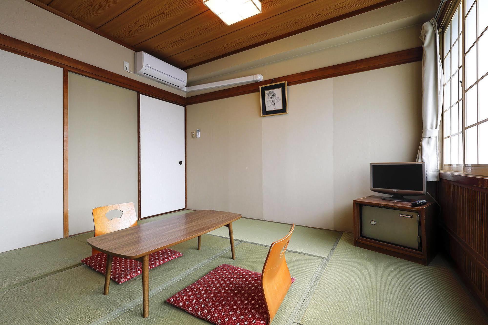 Azumaya Ryokan Киото Экстерьер фото